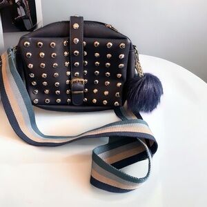 Turkish handbag Crossbody bag with chunky strap and pom pom